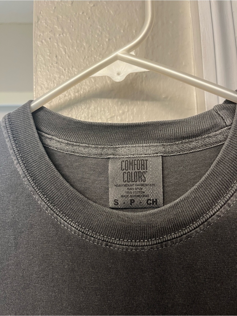 NWOT Comfort Colors “Delicate” T-Shirt with Rose Embroidery - Picture 7 of 8